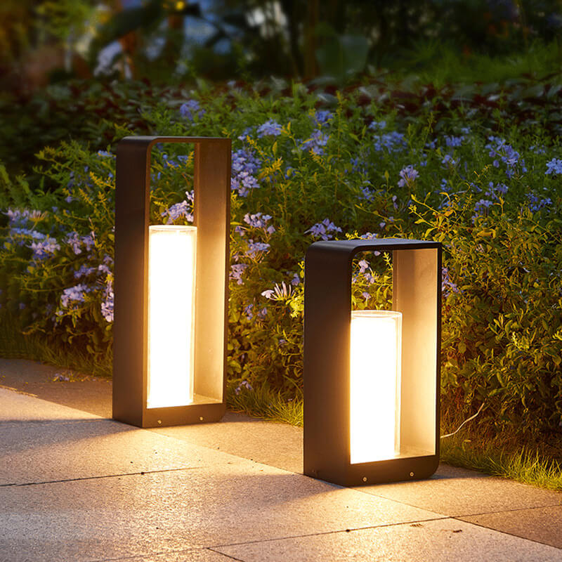 Rectangular Solar Outdoor Lantern with Frosted Glass – Black