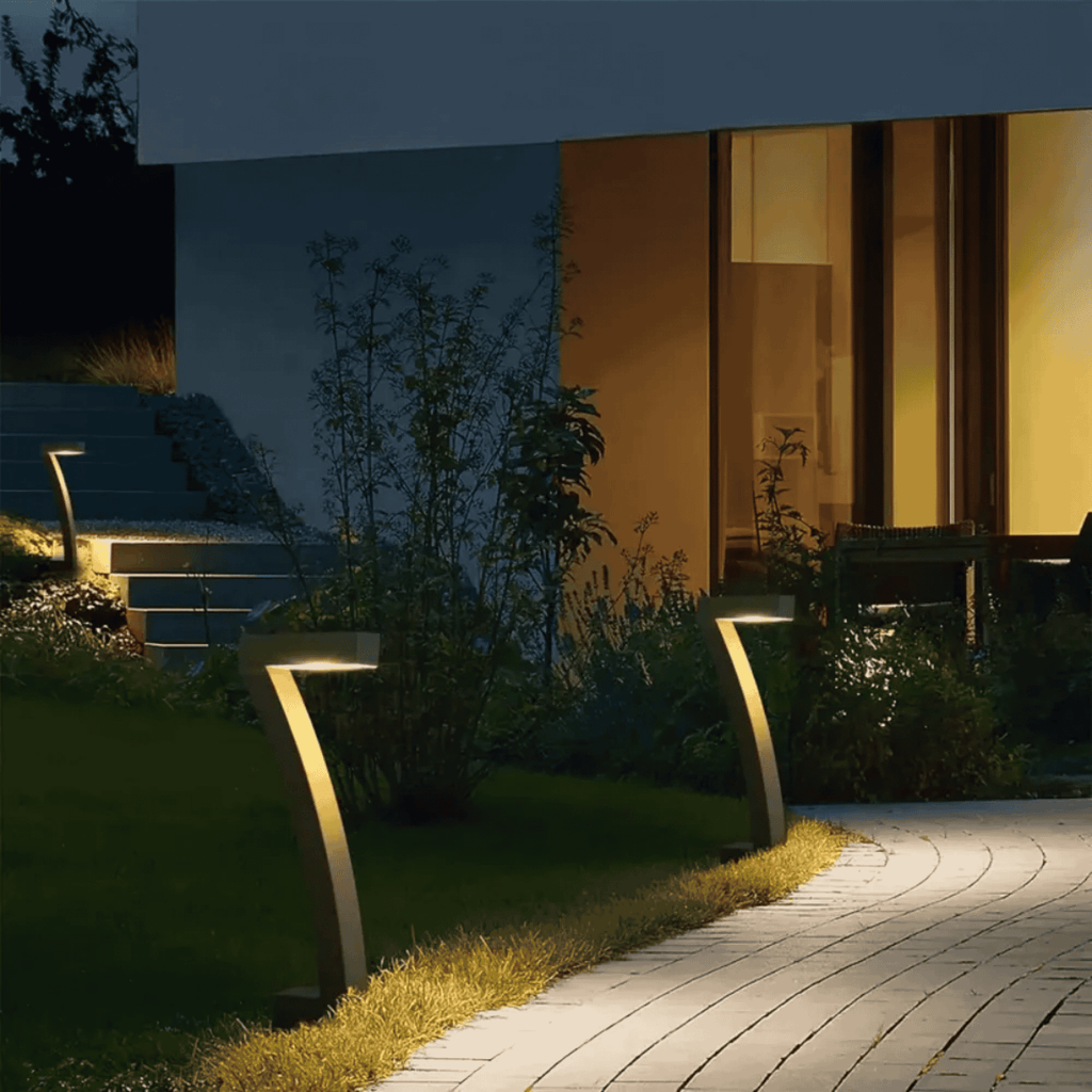 Curved solar LED garden bollard lights
