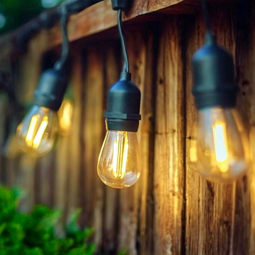 Outdoor LED string lights