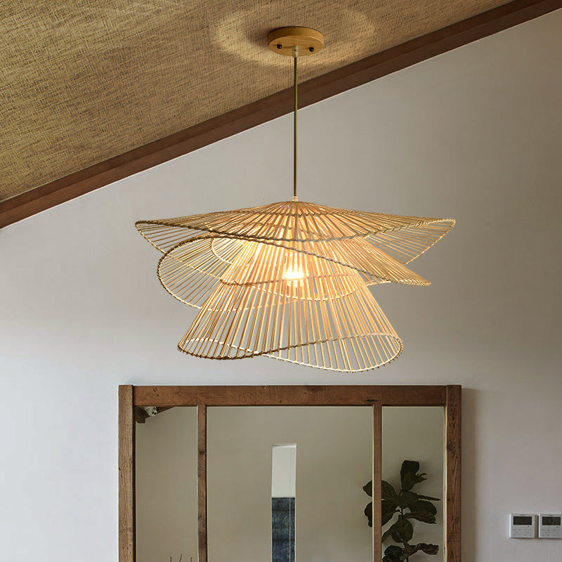 Woven rattan pendant light