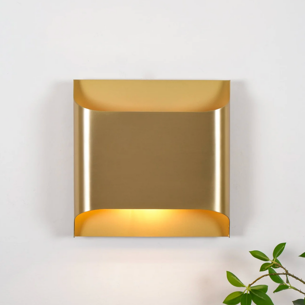 Up-Down LED Wall Lamp – Aluminum Cube, Black or Gold