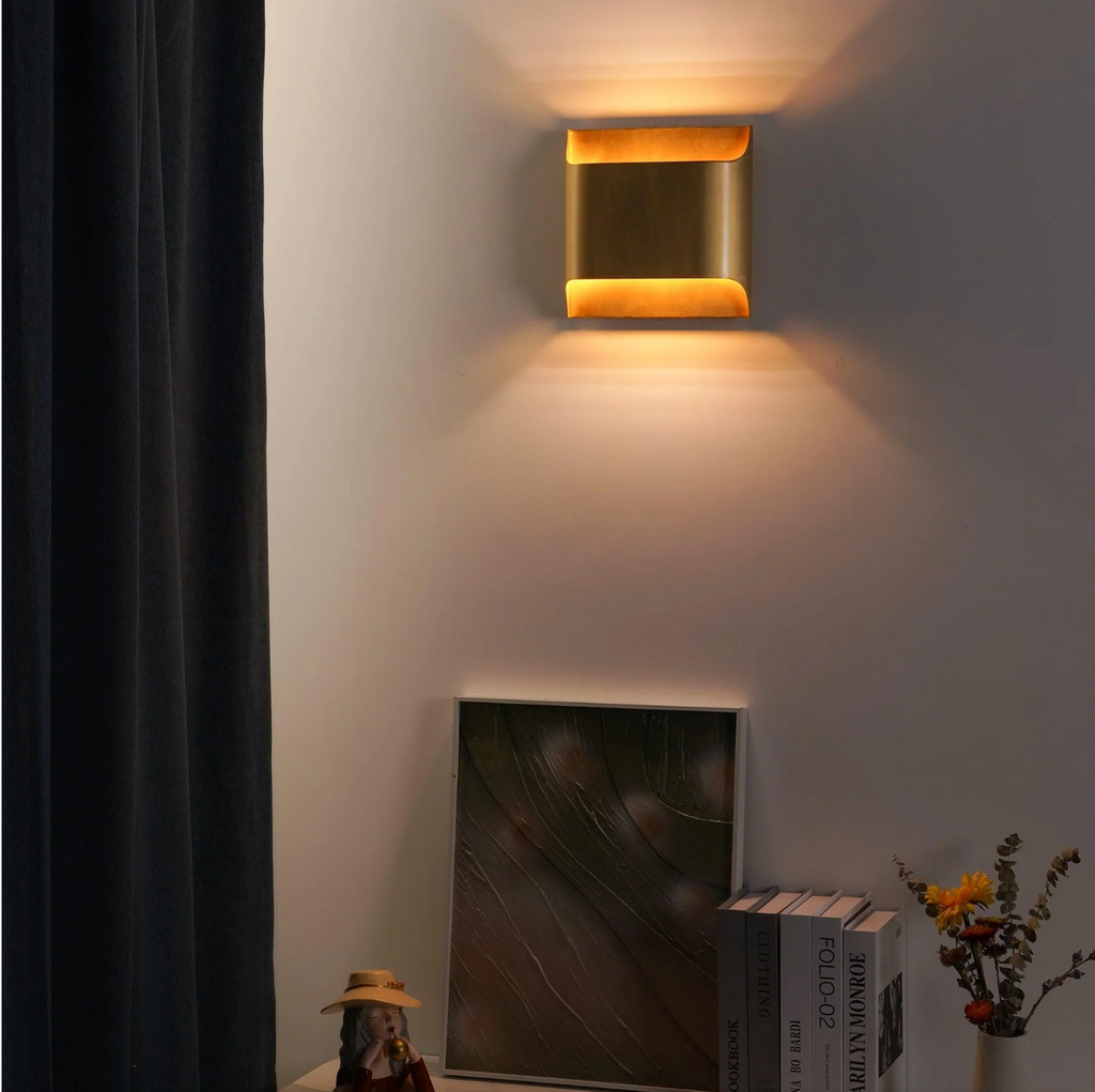 Up-Down LED Wall Lamp – Aluminum Cube, Black or Gold