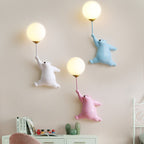 Bear balloon wall lamp