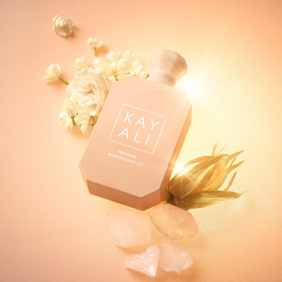 KAYALI Freedom Musk Bouquet | 27 - view 3 | BROKLEN