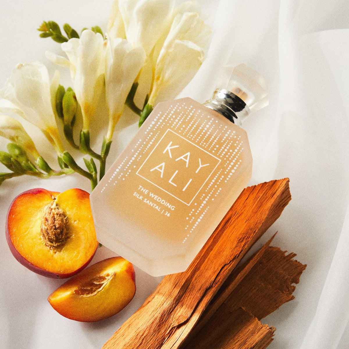 KAYALI The Wedding Silk Santal | 36 - view 5 | BROKLEN