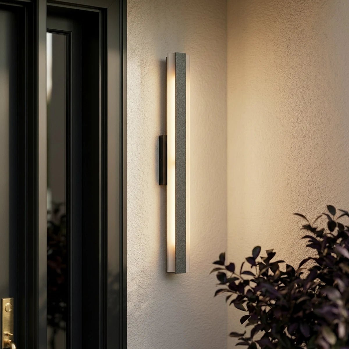 Linear LED outdoor wall light with remote