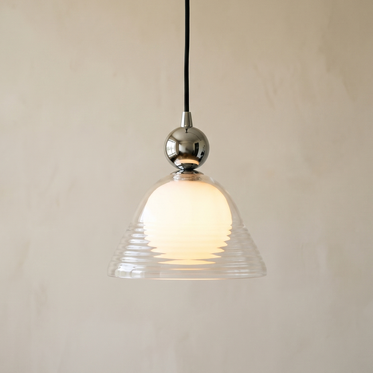 Double-layer ribbed glass pendant light