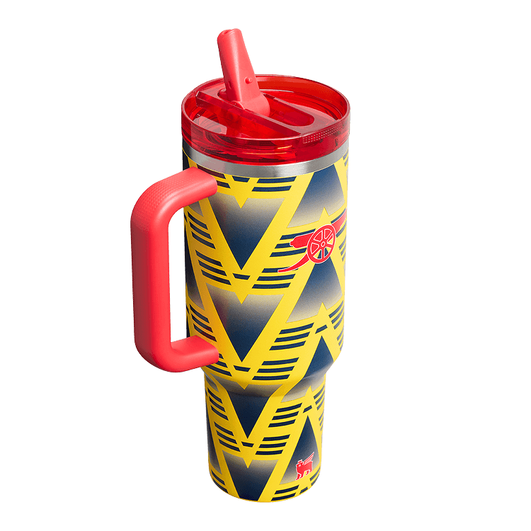 Stanley 1913 x Arsenal Quencher ProTour Flip Straw Tumbler 1.18L - view 3 | BROKLEN